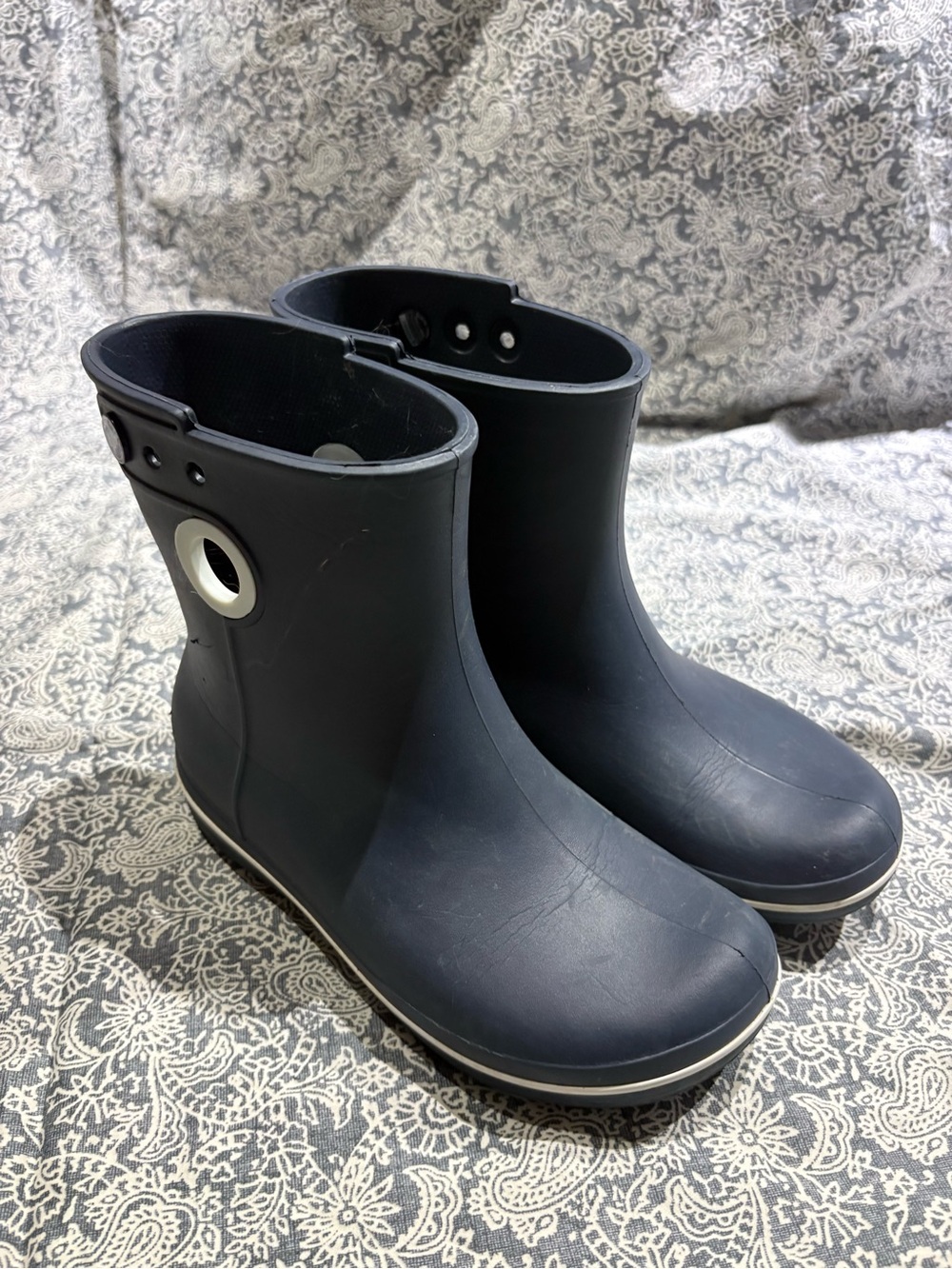 Crocs navy rain boots 6